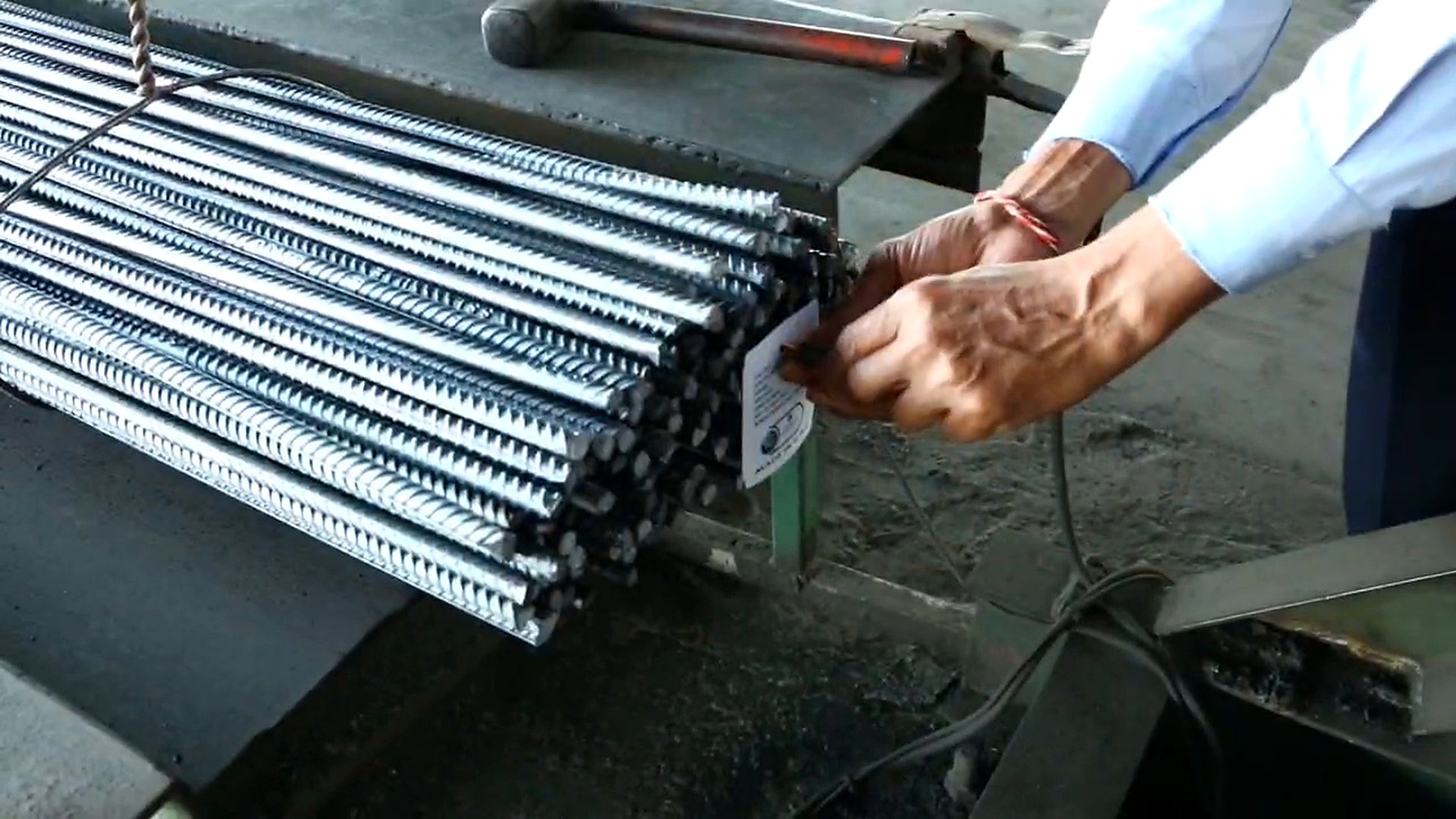 Dimensional inspection of finished reinforcing bar